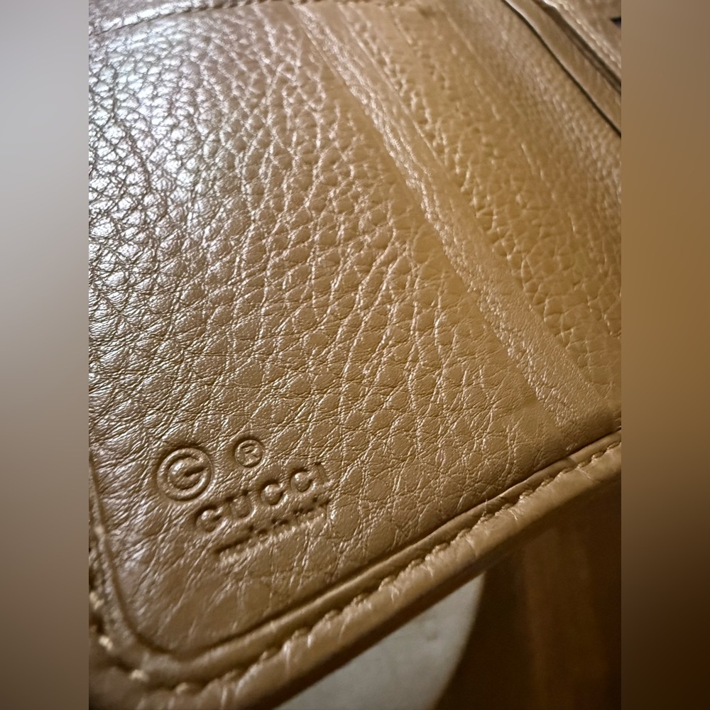 Gucci✨Long Pebbled Leather Continental Travel Organizer Flap Wallet Gold Chain - Picture 3 of 13